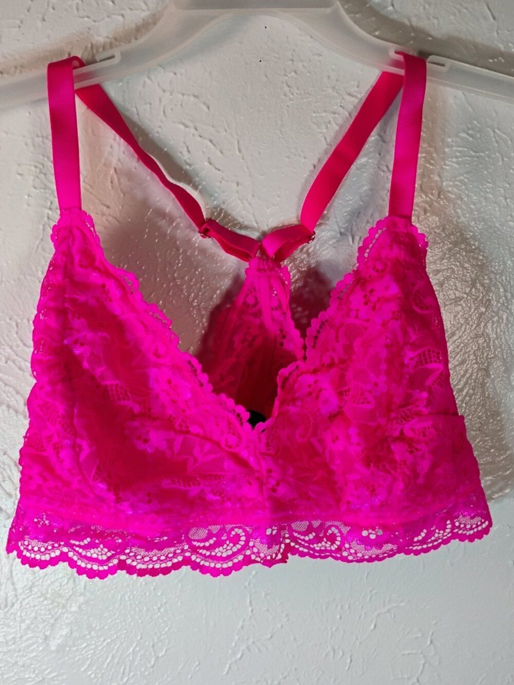 CCX / City Chic Fuchsia Pink Lace Bralette – Size XL / 22
